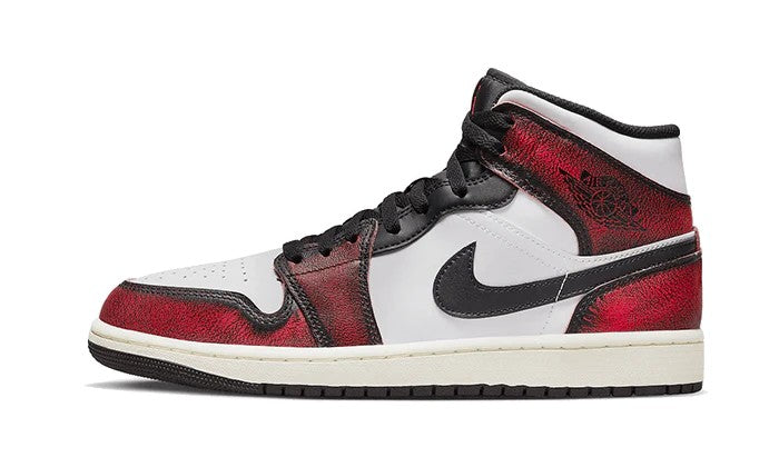 Nike Air Jordan 1 Mid SE Wear-Away Chicago