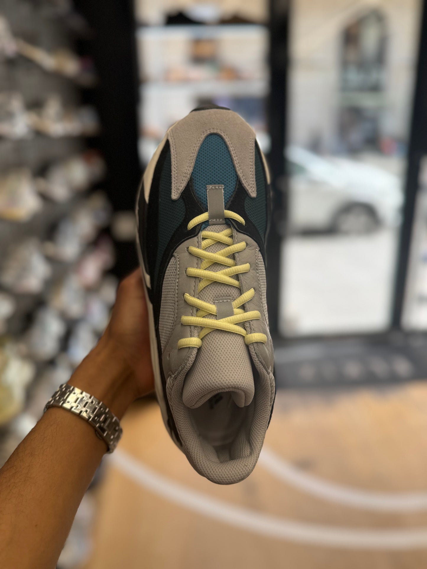 Yeezy 700 Wave Runner