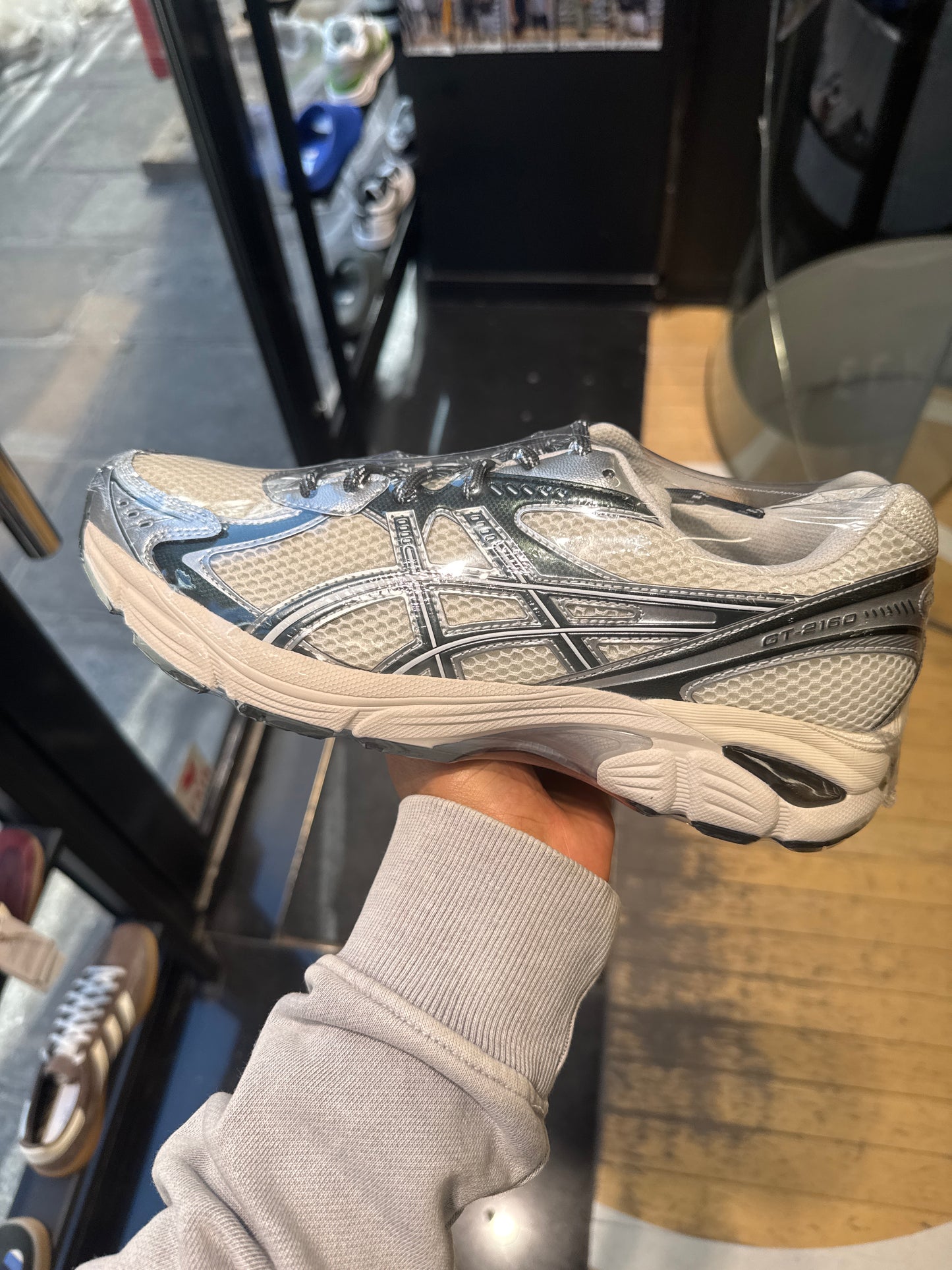 Asics 2160 Kith
