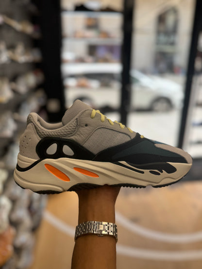 Yeezy 700 Wave Runner