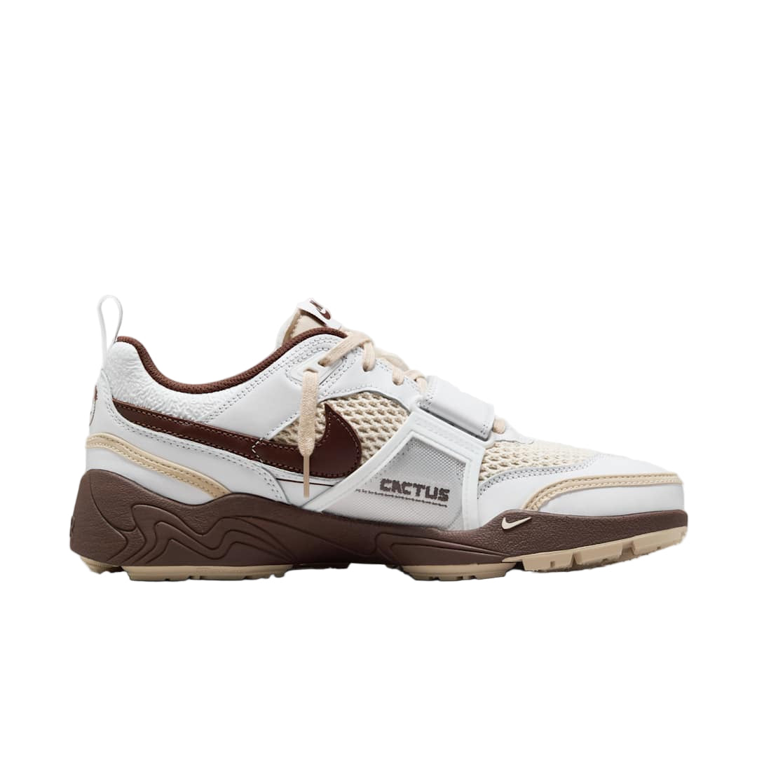 Nike Zoom Field x Travis Scott Jaxx White Chocolate